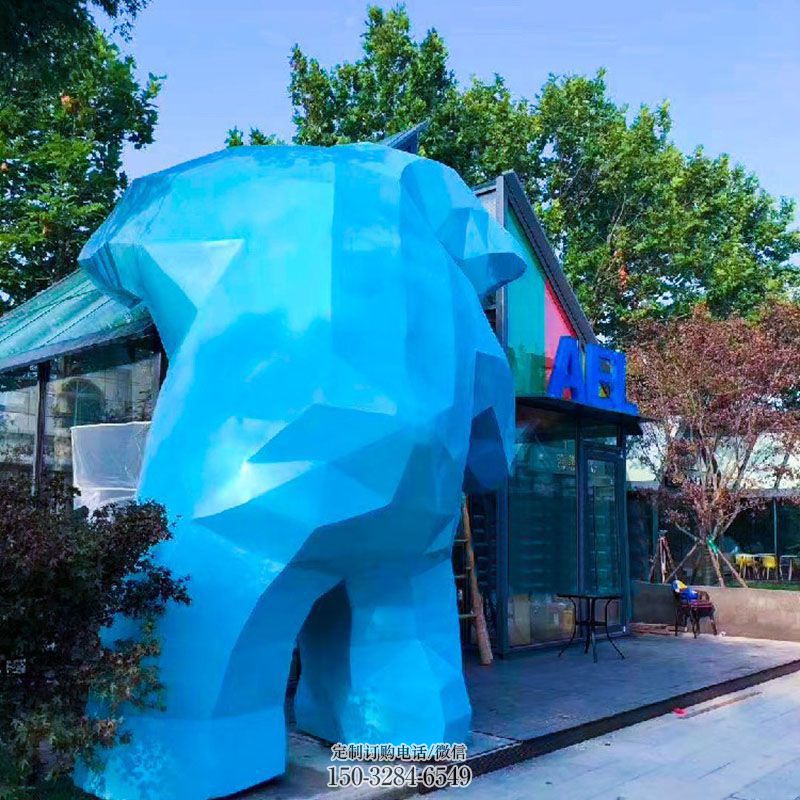 彩绘景观北极熊雕塑制作厂家