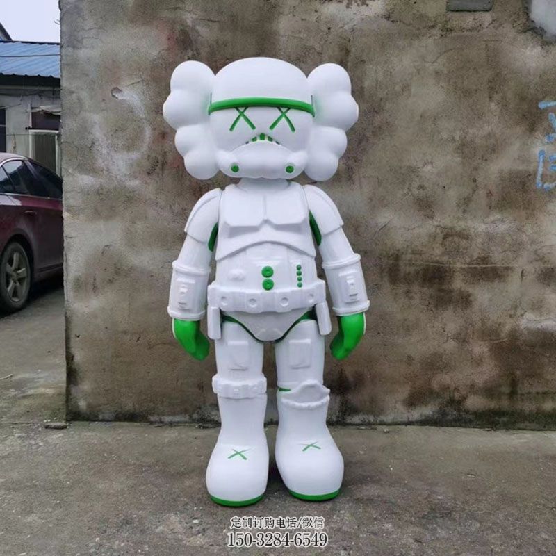 创意卡通熊雕塑供应商
